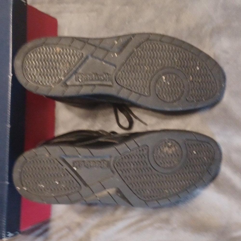 MENS Reebok Shoes - Picture 4 of 4